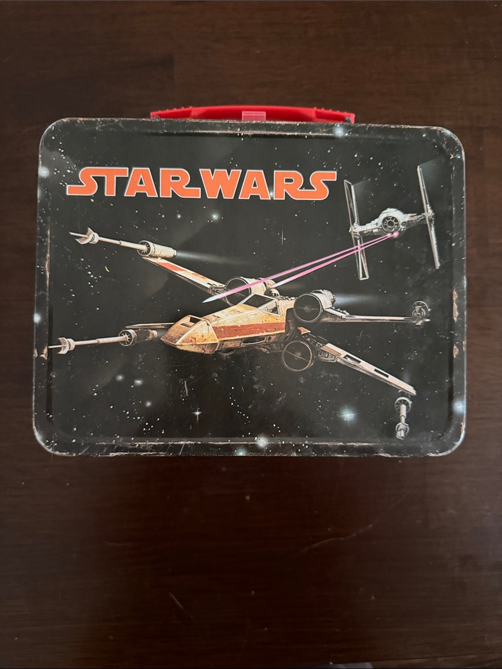 1977 Star Wars Metal Lunchbox w/thermos and stickers